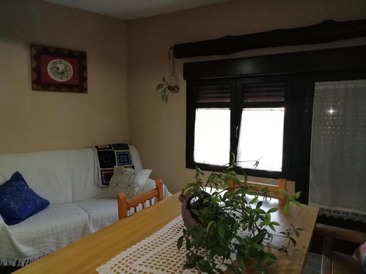 Casa Rural Abuela Maxi Ríolobos Eksteriør billede