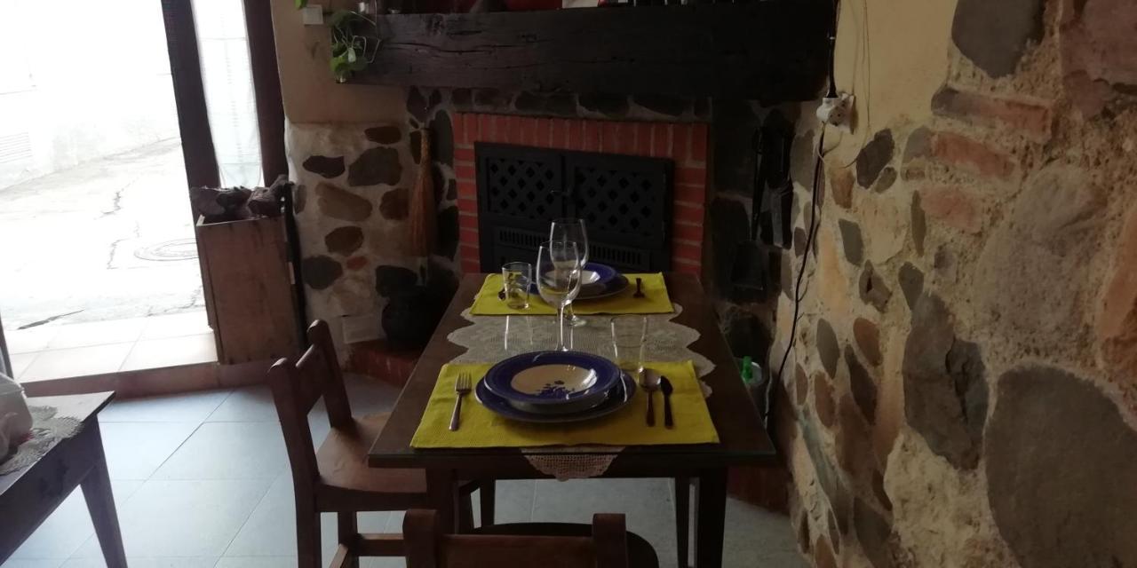 Casa Rural Abuela Maxi Ríolobos Eksteriør billede