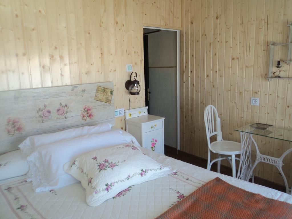 Casa Rural Abuela Maxi Ríolobos Værelse billede